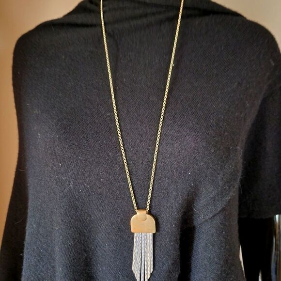 Long mixed metal Pendant NWOT - Picture 3 of 5